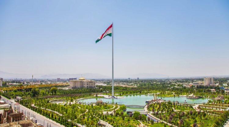Флагшток Душанбе - достопримечательности Таджикистана