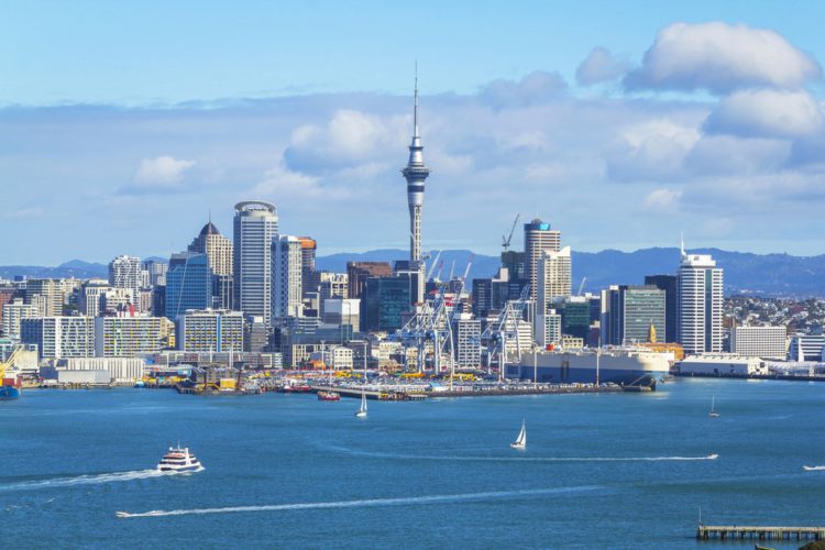 Башня Sky Tower - достопримечательности Новой Зеландии