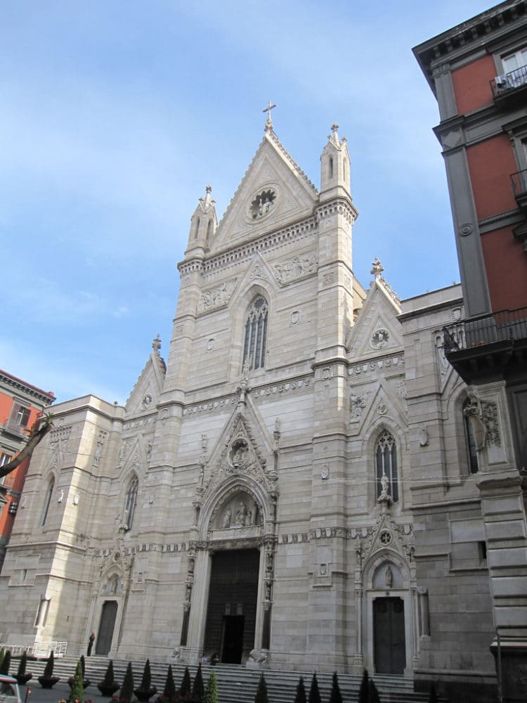 Собор Святого Януария - достопримечательности Неаполя