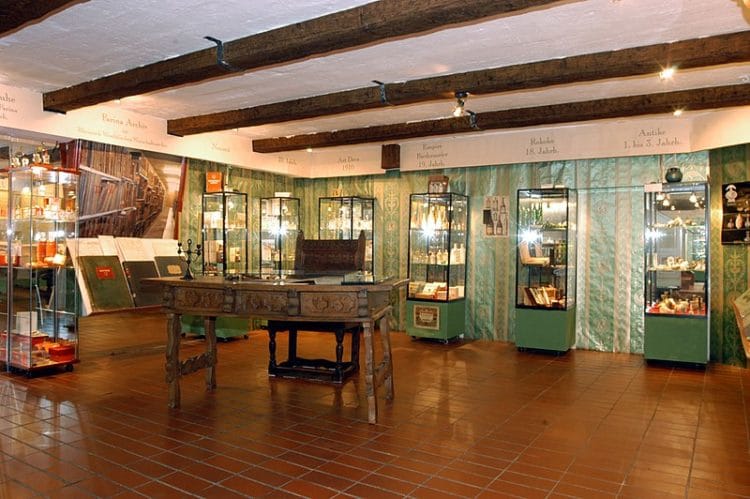 Музей духов (Дом Фарина) - достопримечательности Кёльне