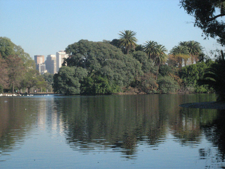  Парк "Tres de Febrero" в Буэнос-Айресе в Аргентине в Южной Америке