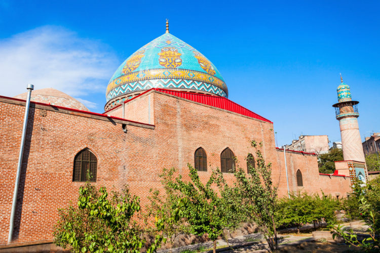 Достопримечательность Армении - Голубая мечеть