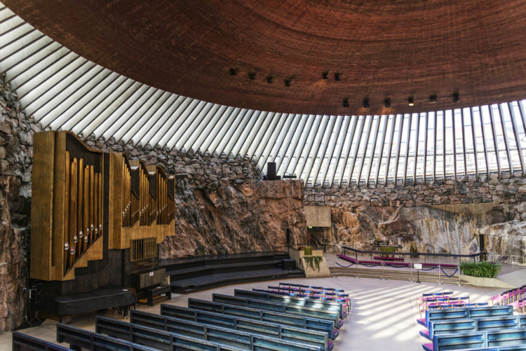 Достопримечательности Финляндии - Церковь в скале