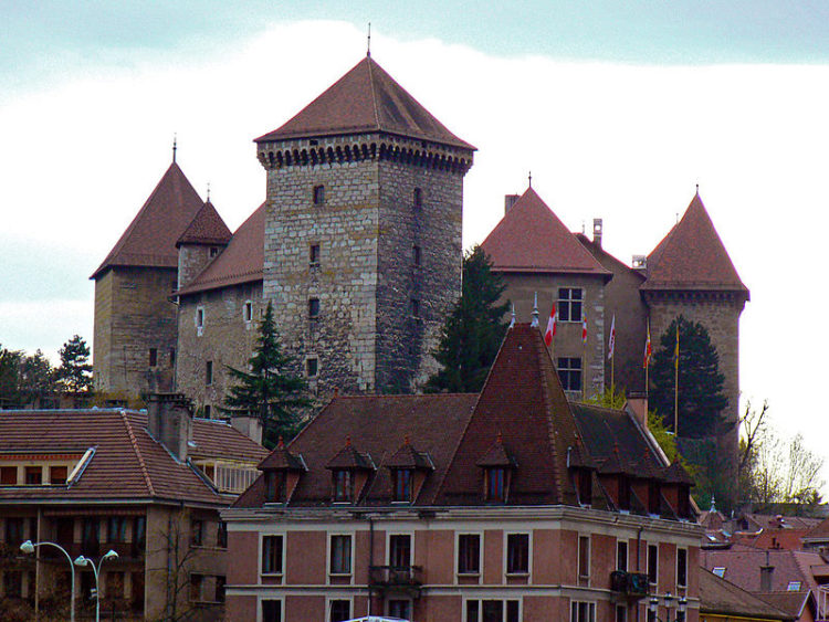 Замок Аннеси в Анси во Франции