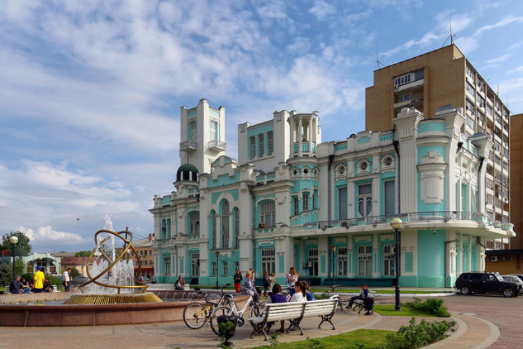 Что посмотреть в Астрахани - Здание биржи