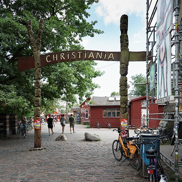 Вольный город Христиания в Дании