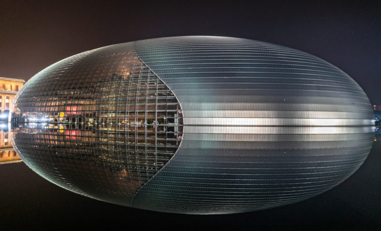 Национальный центр исполнительских искусств - «Яйцо» - достопримечательности Пекина