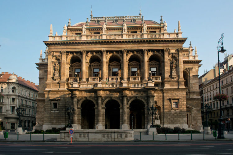 Государственный оперный театр в Будапеште - достопримечательности Будапешта