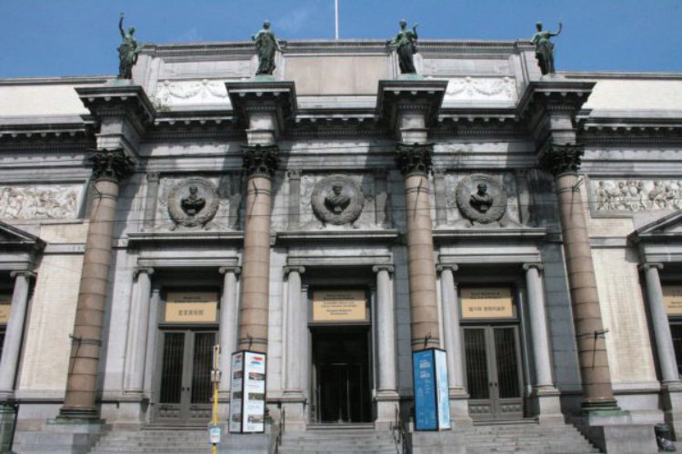 Королевский музей изящных искусств Бельгии - достопримечательности Брюсселя