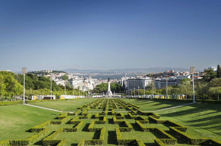 Парк Эдуарда VII Английского - достопримечательности Лиссабона, Португалия