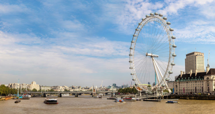 Лондонский глаз (London Eye) - большое колесо обозрения - достопримечательности Лондона, Англия, Великобритания