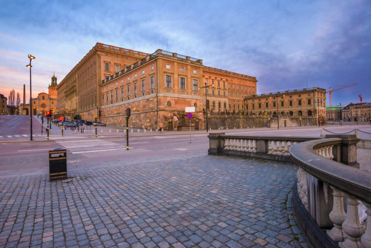 Королевский дворец в Стокгольме - достопримечательности Швеции