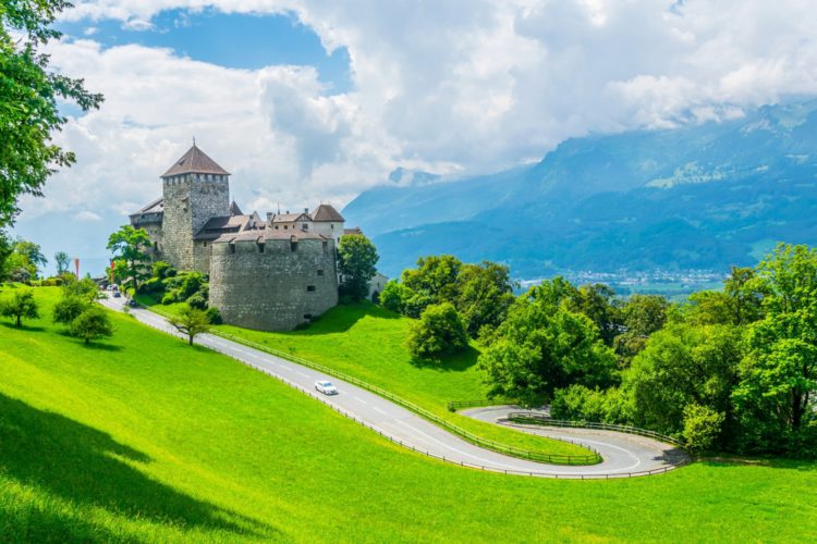 Замок Гутенберг - достопримечательности Лихтенштейна