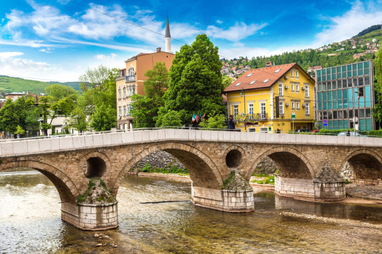 Латинский мост в Сараево - достопримечательности Боснии и Герцеговины