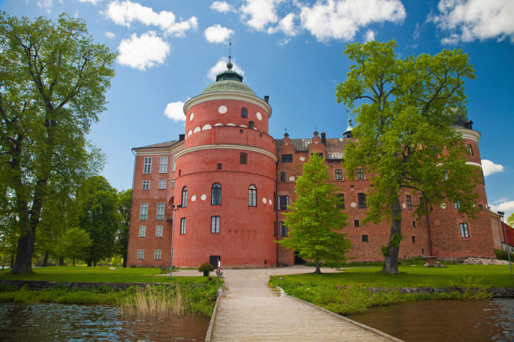Замок Грипсхольм - достопримечательности Швеции