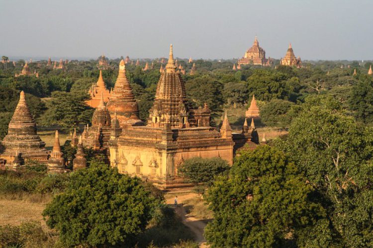 Храмы в Багане (Паган) - достопримечательности Мьянмы