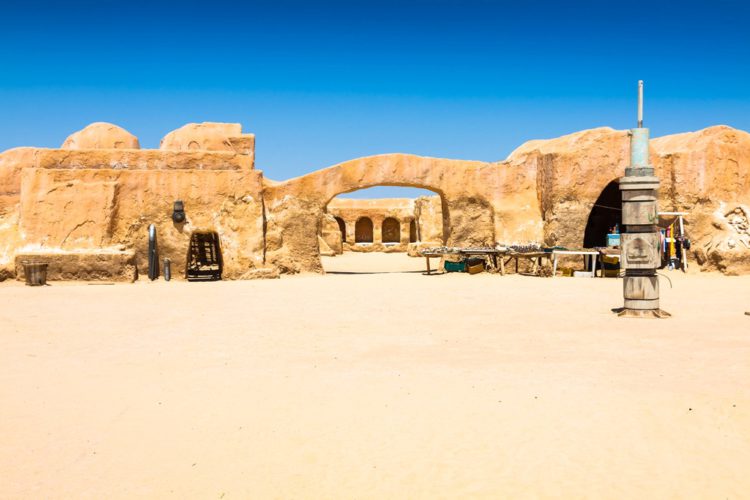 Остатки декораций к «Звездным Воинам» - Что посмотреть в Тунисе