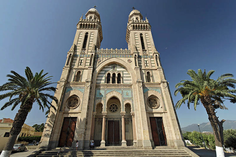 Базилика Святого Августина в Аннабе - достопримечательности Алжира