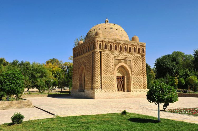 Мавзолей Саманидов (Бухара) - достопримечательности Узбекистана
