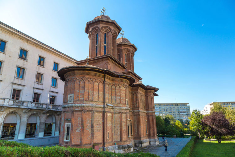 Церковь Крецулеску - достопримечательности Бухареста