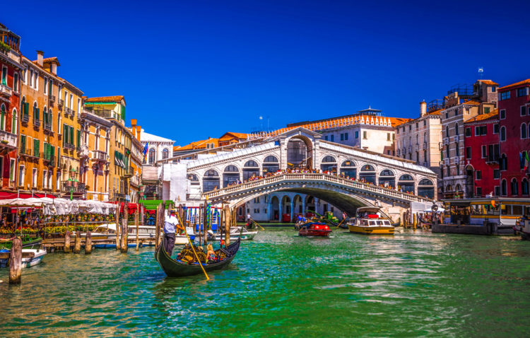Мост Риальто - достопримечательности Венеции