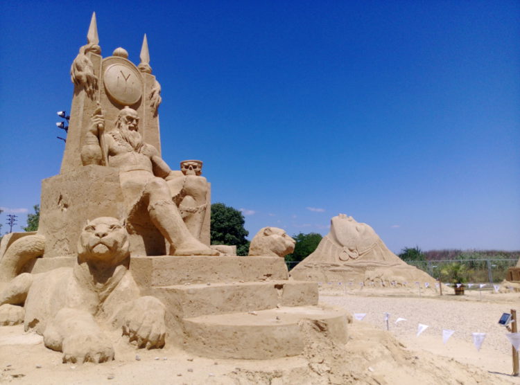 Фестиваль песчаных скульптур - достопримечательности Бургаса