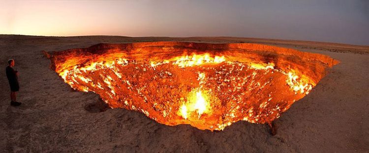 Газовый кратер Дарваза - достопримечательности Туркмении