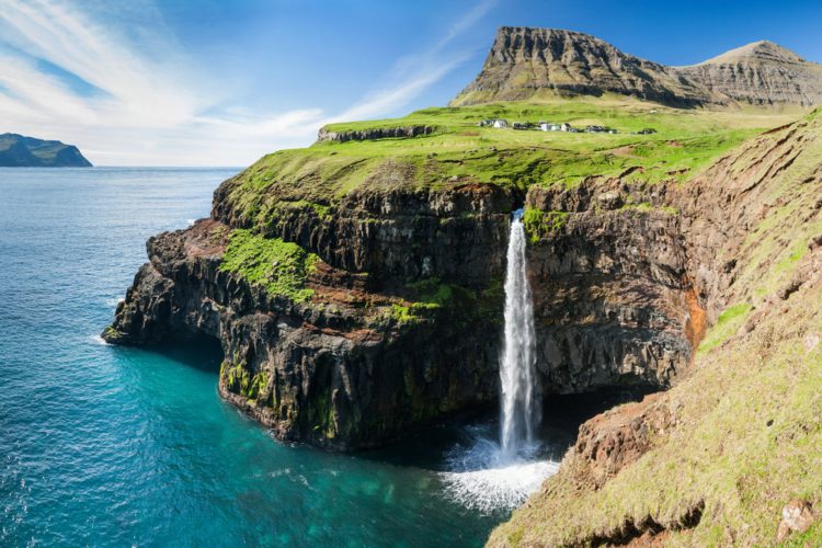 Самые красивые места земли - деревня Гасадалур, Фарерские острова