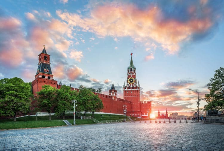 Московский кремль и Красная площадь - достопримечательности Москвы