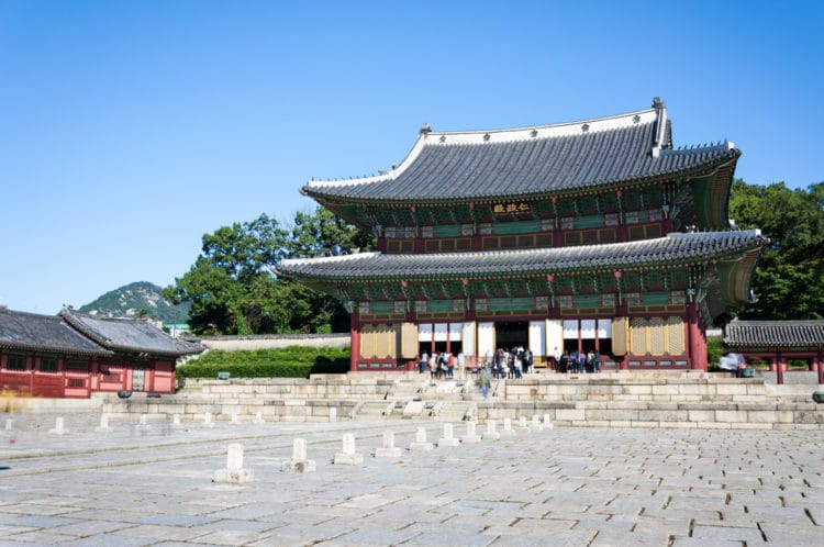 Дворец Чхандоккун - достопримечательности Сеула