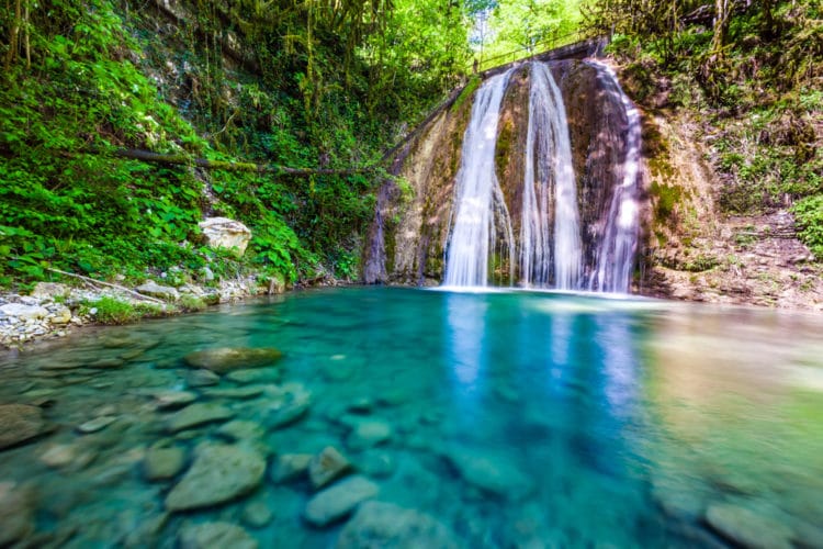 33 водопада - достопримечательности Сочи