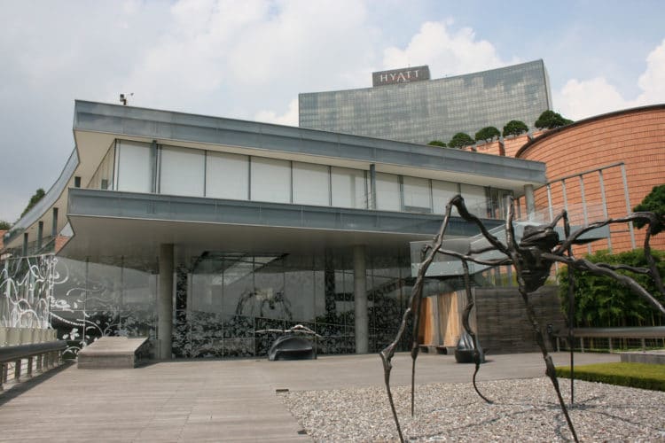 Leeum — Музей искусства компании Samsung - достопримечательности Сеула