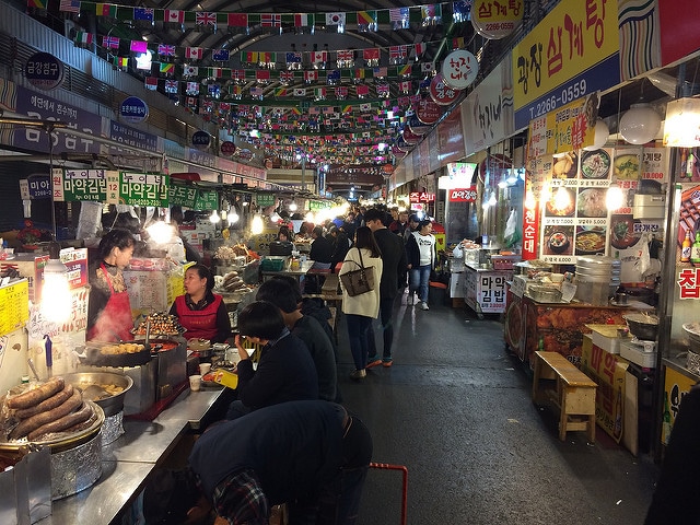 Рынок Кванчжан - достопримечательности Сеула