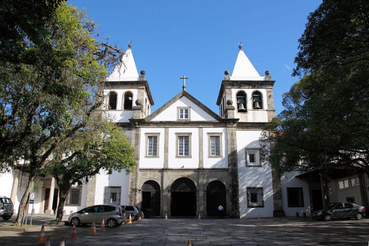 Монастырь Святого Бенедикта - достопримечательности Рио-де Жанейро