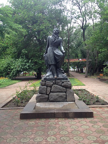 Памятник Александру Пушкину - достопримечательности Феодосии