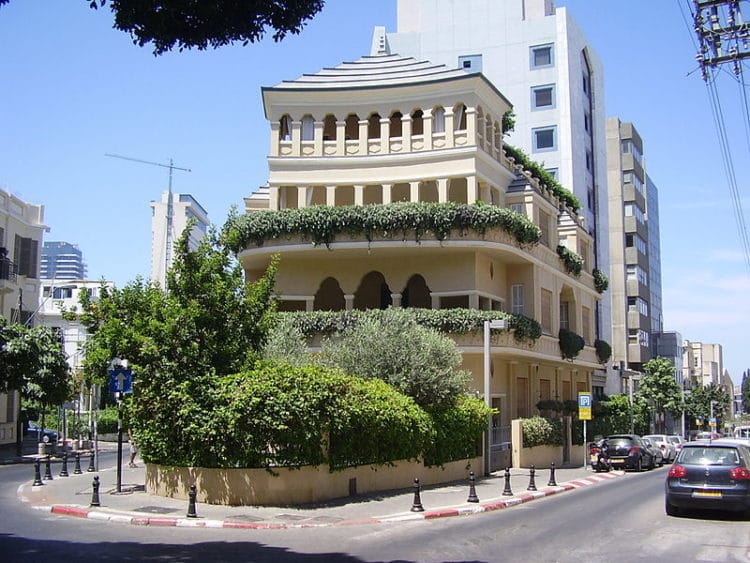 Дом-пагода в Тель-Авиве
