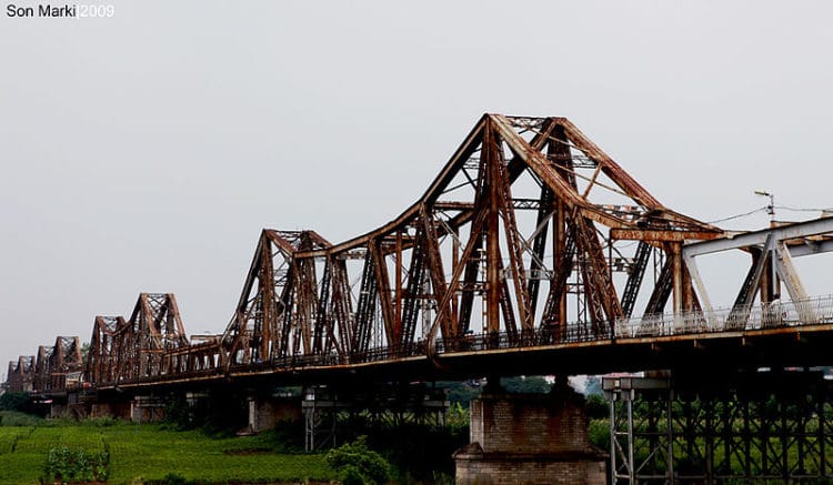 Мост Лонг Бьен - достопримечательности Ханоя