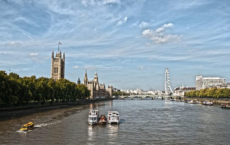 Река Темза - достопримечательности Лондона. Англия, Великобритания