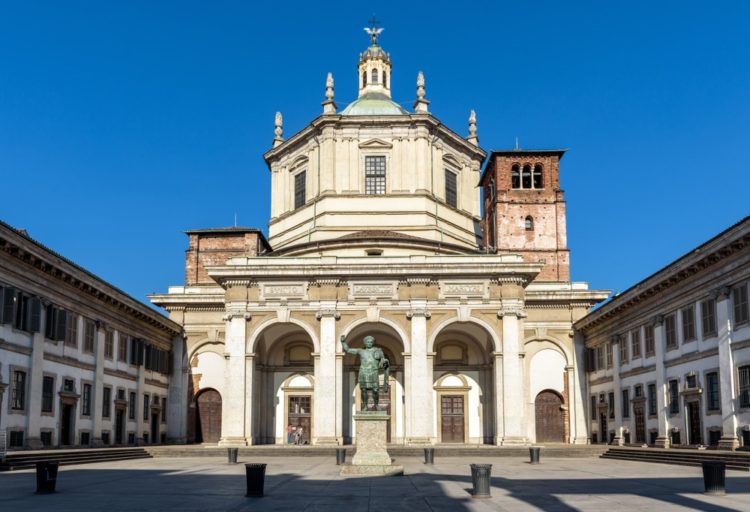 Базилика Сан-Лоренцо-Маджоре в Италии