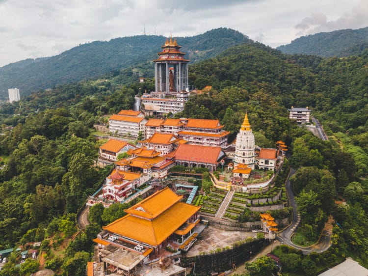 Храм Кек Лок Си в Малайзии