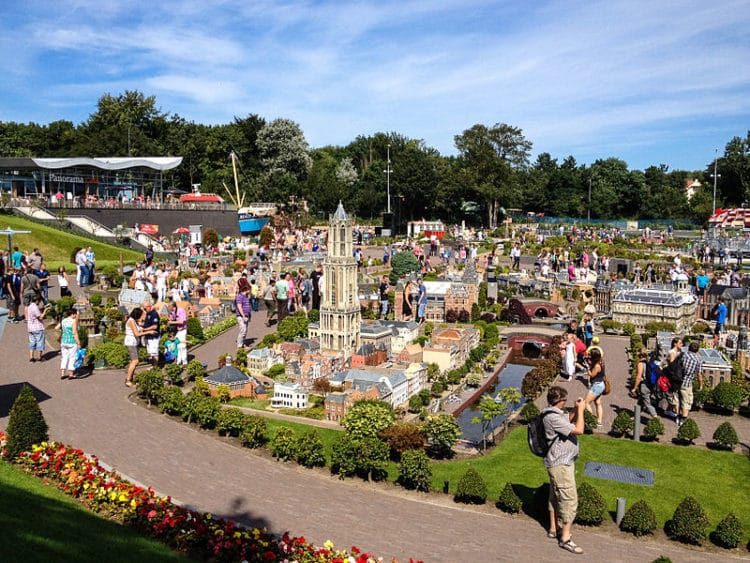 Парк миниатюр Мадюродам в Нидерландах