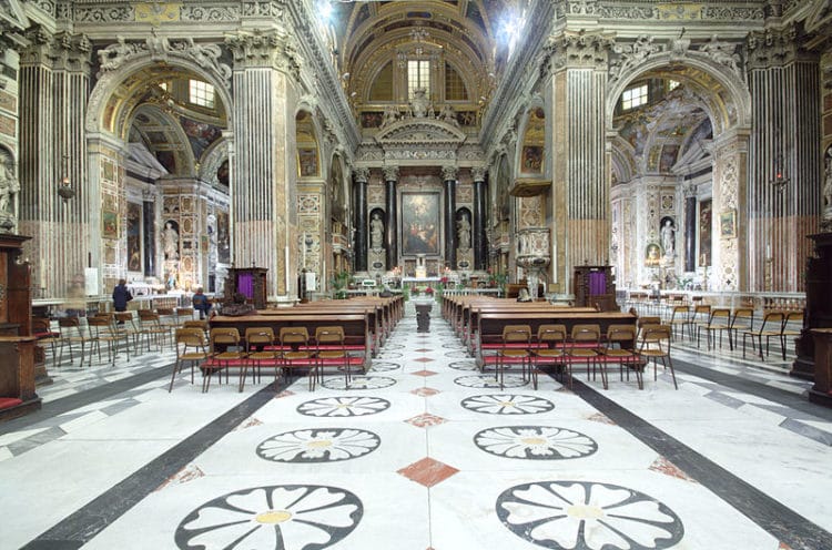 Церковь Святых Амвросия и Андрея - достопримечательности Генуи