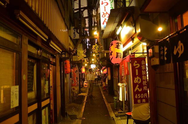 Улица Омойде Ёкото в Японии
