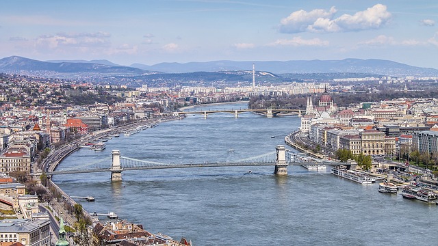 Река Дунай в Будапеште в Венгрии